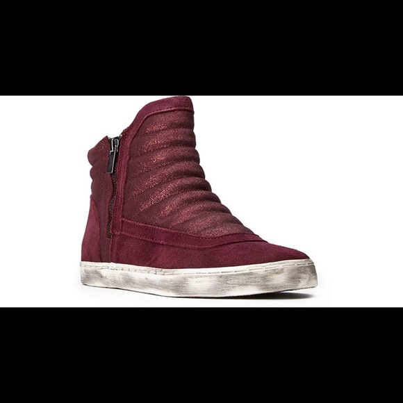 Forever 21 Futuristic Sneakers - Picture 1 of 4